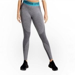 Gymshark Gray and Blue Colorblock Flex Cropped Athletic Leggings Size Small